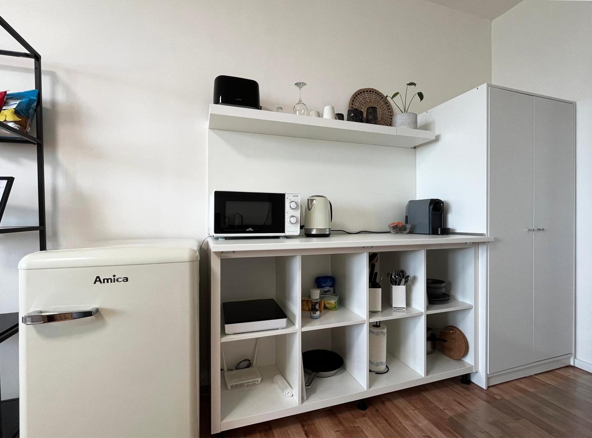 Air-Conditioned Studio, Close To City Centre & Tram Stop Bratislava Exterior photo